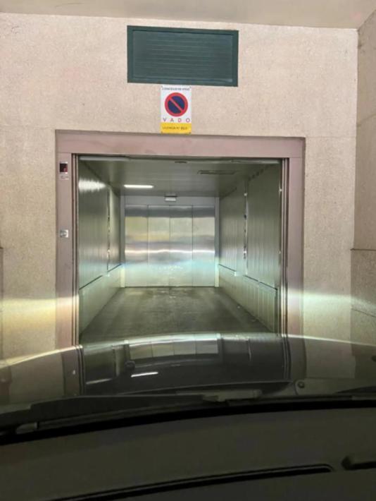 Apartamento Centrico Con Garaje Vigo Exterior foto