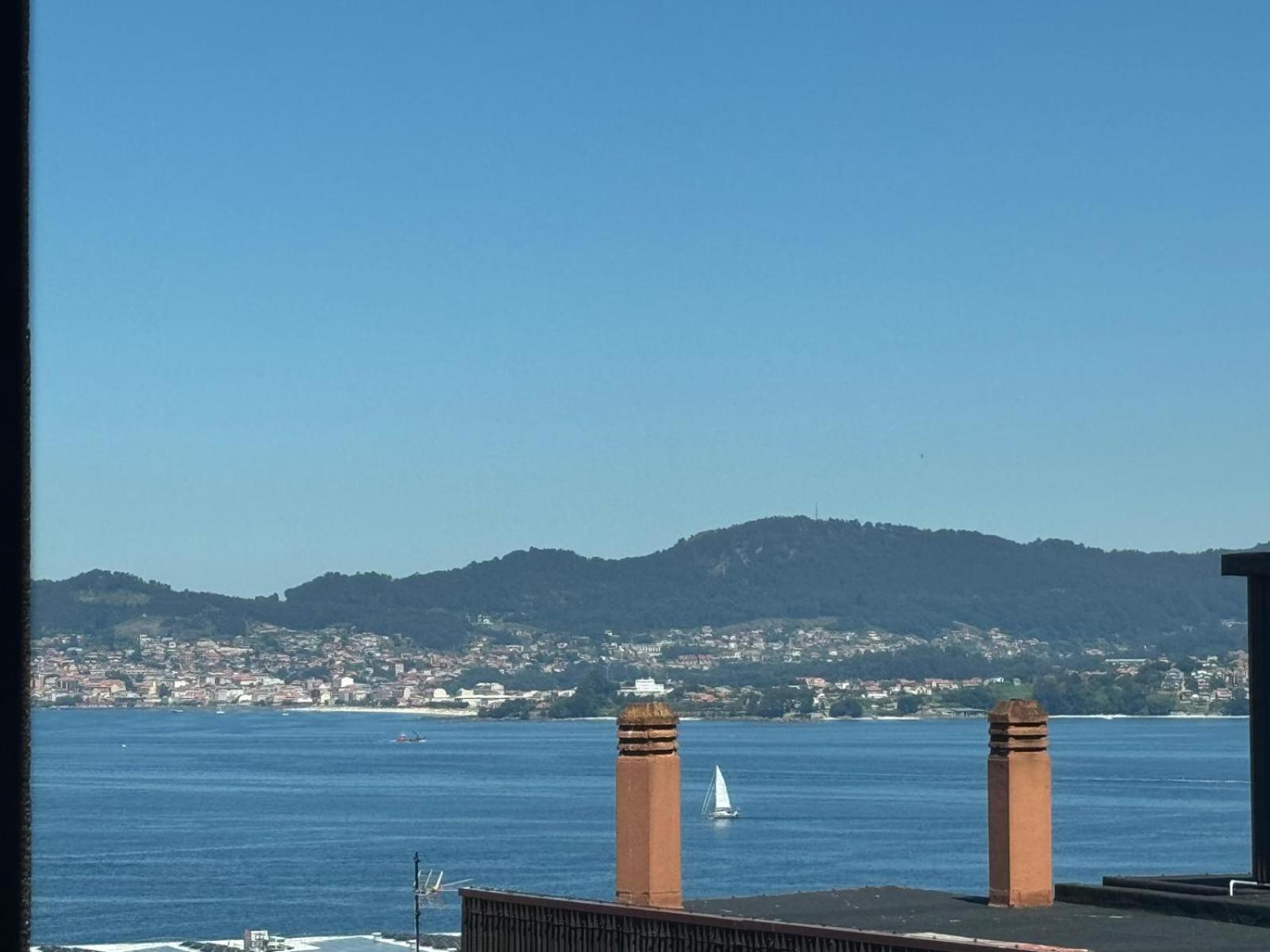 Apartamento Centrico Con Garaje Vigo Exterior foto